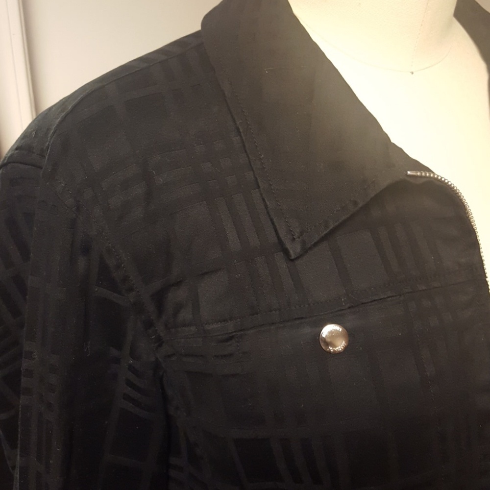 Spring Jacket - Picture 3 of 5